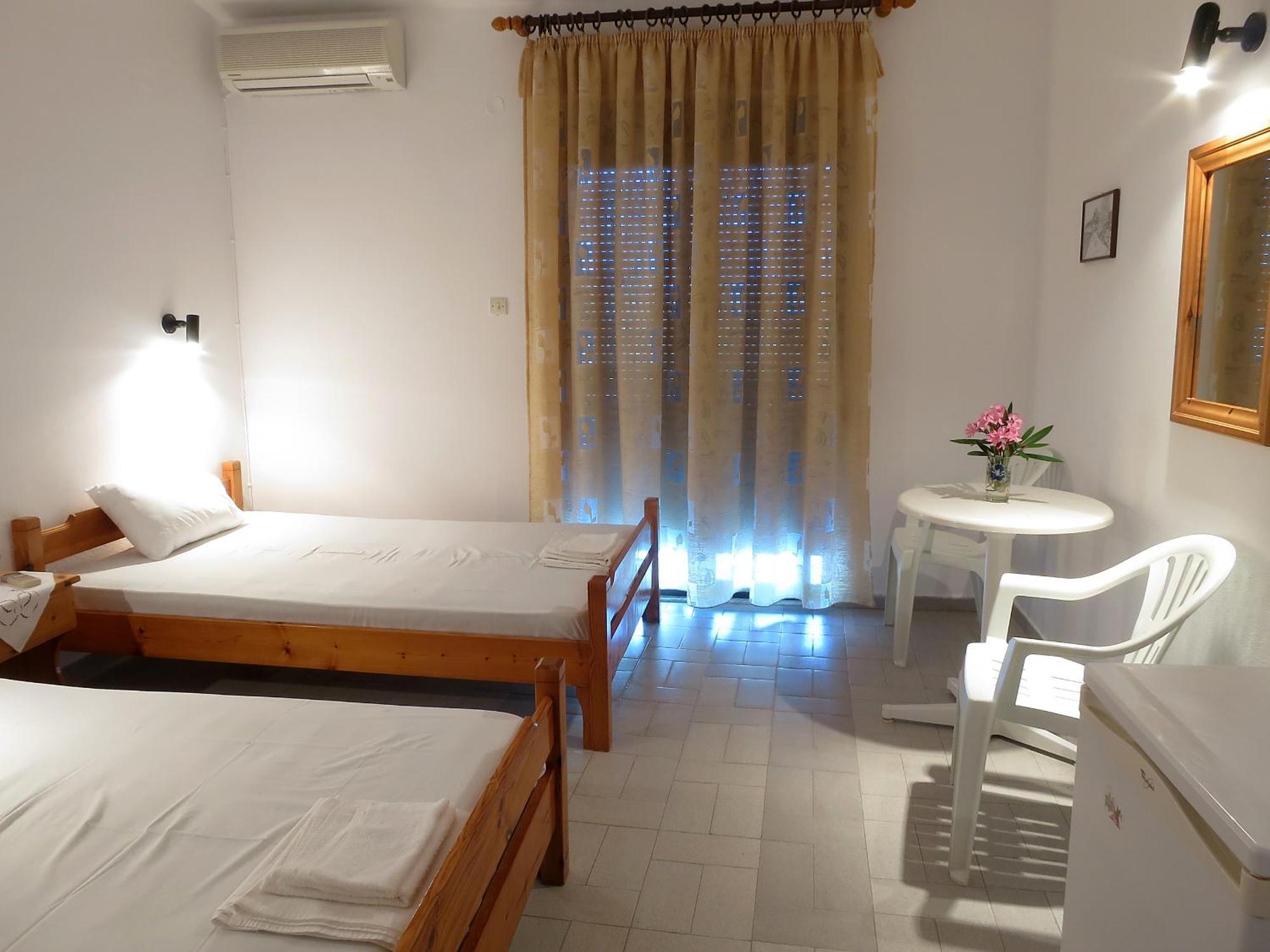 Thanasis Matsas Rooms Kamariótisza Kültér fotó